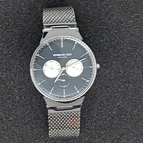 FOSSIL / GEOFFREY BEENE / KENNETH COLE WATCHES FOR SALE $40ea - Picture 10 of 12